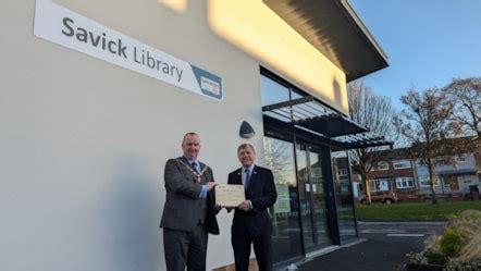 linarys of|Prestons all new Savick Library is now open 